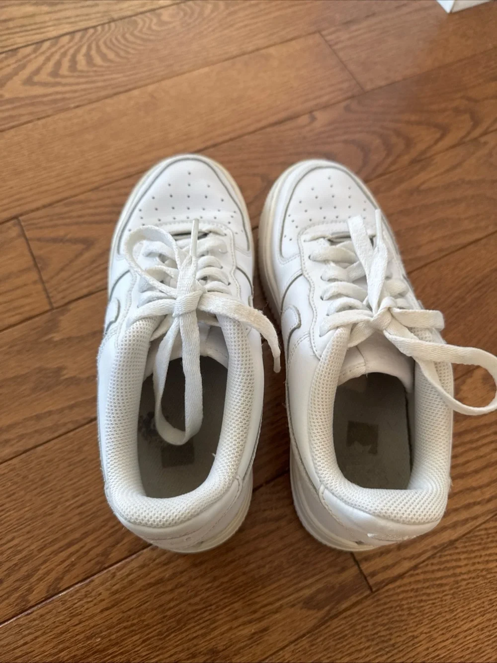 Nike Air Force 1 Low White GS Size 5Y Youth Women's 6.5 Triple White CW2288-111